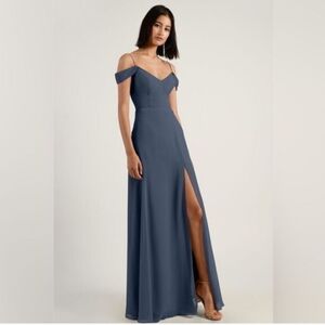 Jenny Yoo Priya Blue V-Neck Off Shoulder Formal Dress Size 8
